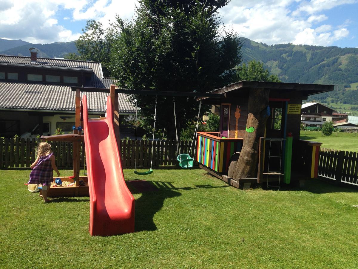 Haus Voglreiter - Inkl Sommerkarte, Zentrale Und Ruhige Lage, Garten Mit Spielplatz Kaprun Eksteriør bilde